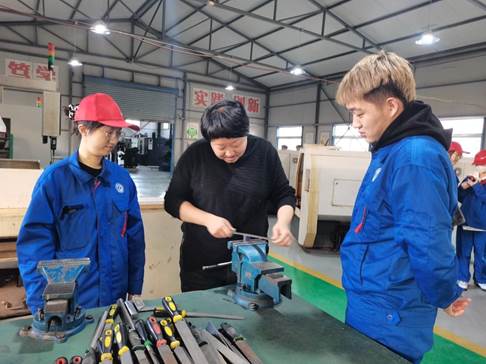 说明: C:\Users\Dell\Desktop\73497fe0cc76b033d395b656abbeeed.jpg 说明: C:\Users\Dell\Desktop\73497fe0cc76b033d395b656abbeeed.jpg